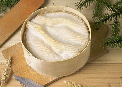 Mont d'Or de la fromagerie Monnin à Chantrans dans le Doubs
