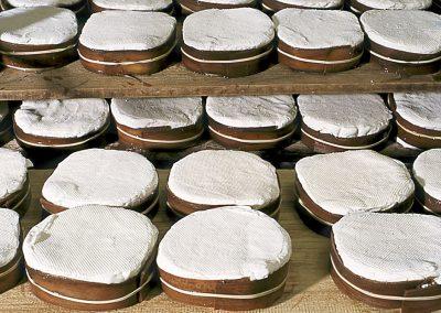 Mont d'Or de la fromagerie Monnin à Chantrans dans le Doubs
